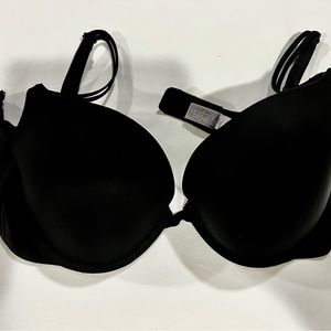 Victoria’s Secret 34D Push~Up Bra
